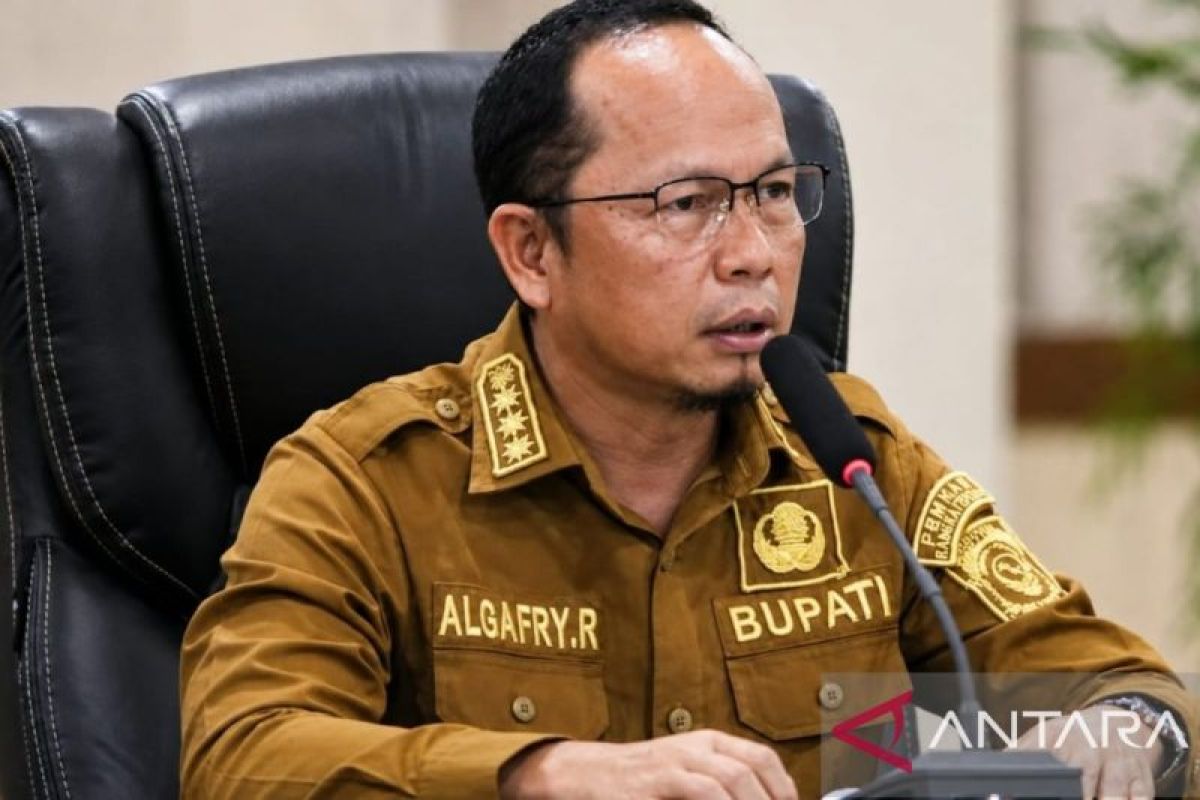 Bupati Bangka Tengah Beberkan Strategi Tekan Kemiskinan Ekstrem Jadi 0,78 Persen, Target Nol Persen Dikejar
