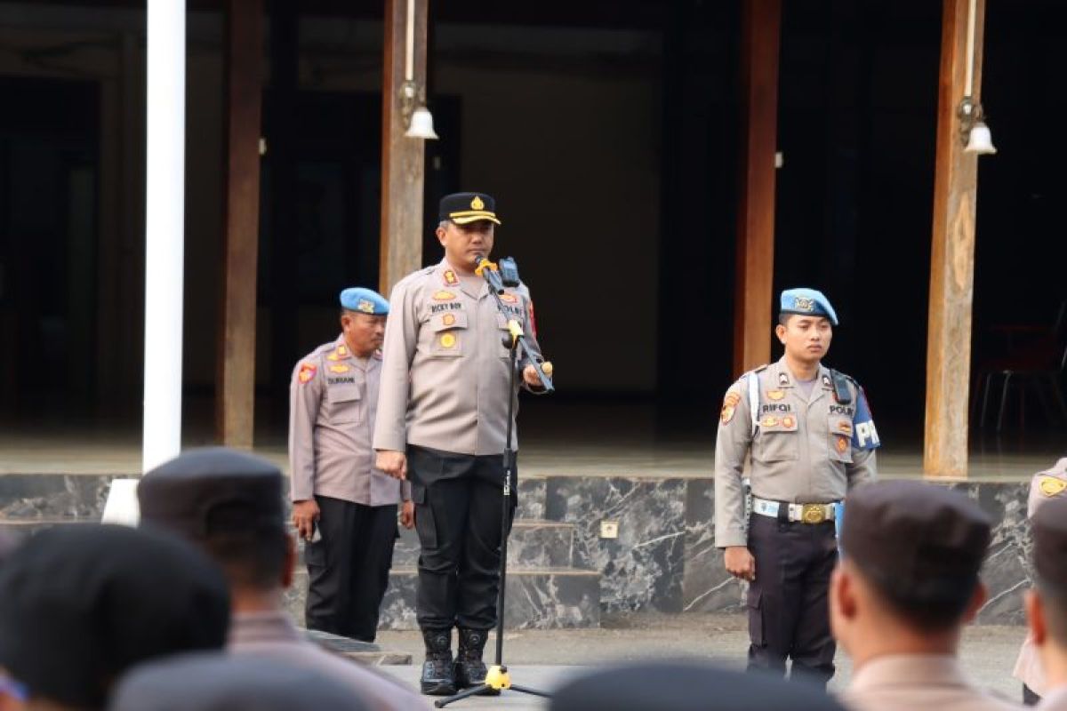 Kapolres Tanah Laut Ingatkan Personel Jauhi Pinjol, Judi Online, dan Narkoba: Sanksi Menanti Pelanggar