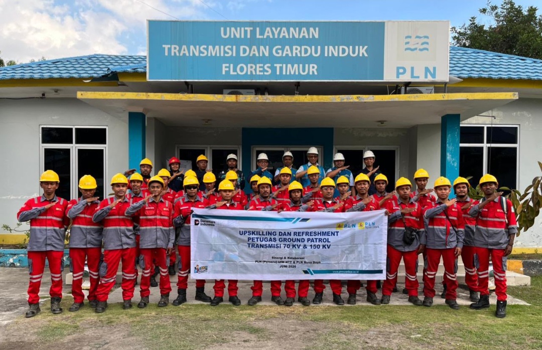 PLN dan PLN Nusa Daya UP Nusra Latih Petugas Ground Patrol Transmisi di Flores Timur Demi Keandalan Listrik