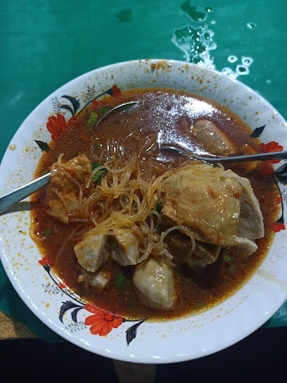 10 Tempat Bakso Mie Ayam Paling Enak di Palu yang Wajib Kamu Coba di 2026