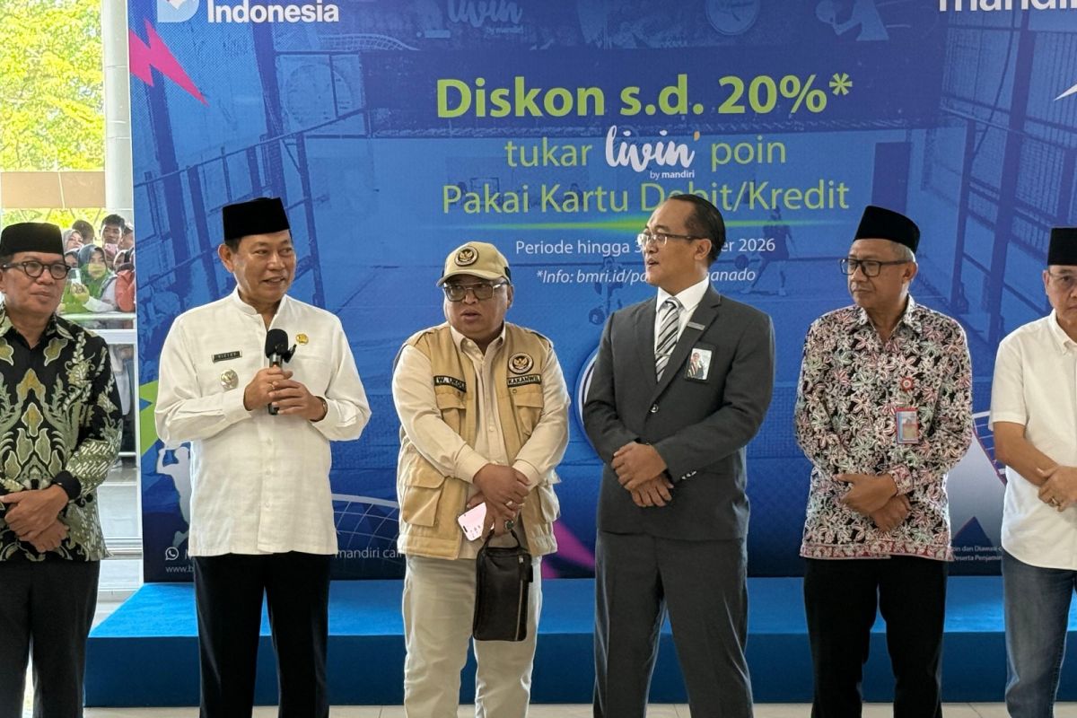 Wagub Sulut Victor Mailangkay Sambut Kepulangan 393 Jemaah Haji di Bandara Sam Ratulangi Manado, Harap Jadi Haji Mabrur