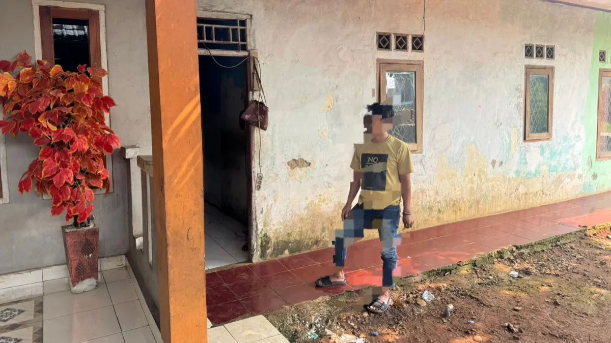Sosok Mirip Pocong Datangi Rumah Warga di Cibinong Bogor, Polisi Masih Selidiki Kebenaran Video Viral