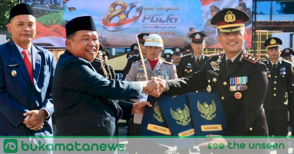 Bupati Takalar Hibahkan Empat Bidang Tanah untuk Tiga Polsek Baru dan Satpolair di HUT Bhayangkara ke-80