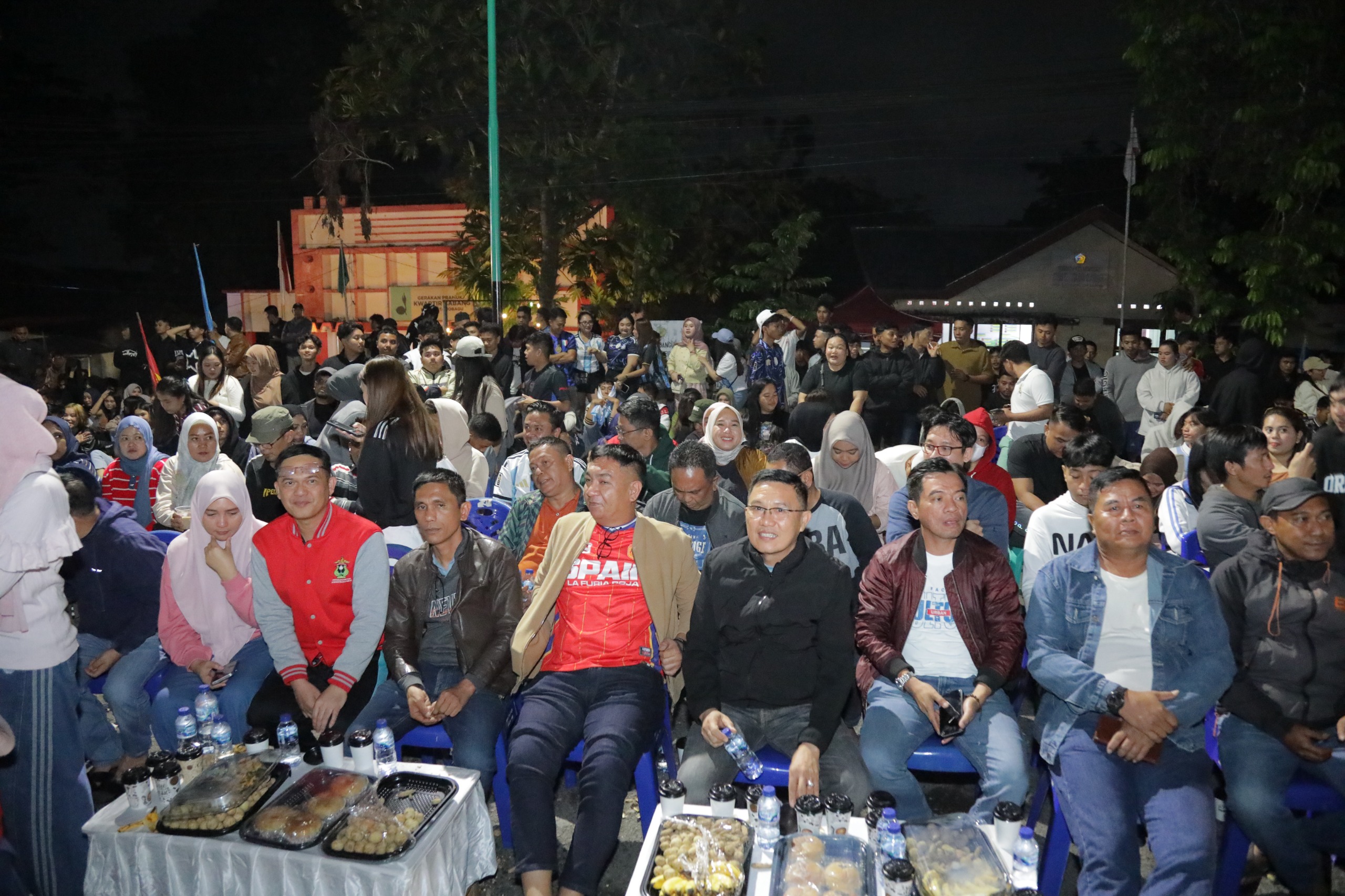 Ribuan Warga Padati Alun-Alun Kotamobagu Nobar Final Piala Dunia 2026, Pemkot Apresiasi Kedisiplinan Warga