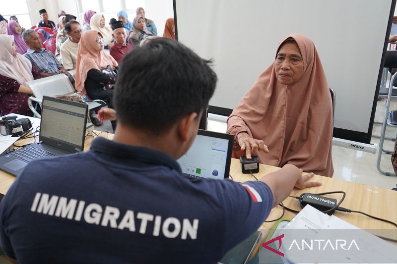 Imigrasi Palu Jemput Bola ke Buol dan Tolitoli, Urus Paspor Haji Tak Perlu ke Kota