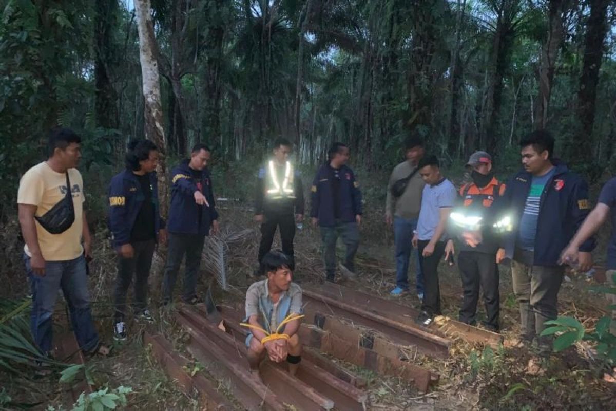 KAI Divre IV Tanjungkarang Minta Warga Lampung Laporkan Aktivitas Mencurigakan di Sekitar Rel, Kerugian Akibat Pencurian Rel Capai Rp 1,4 Miliar