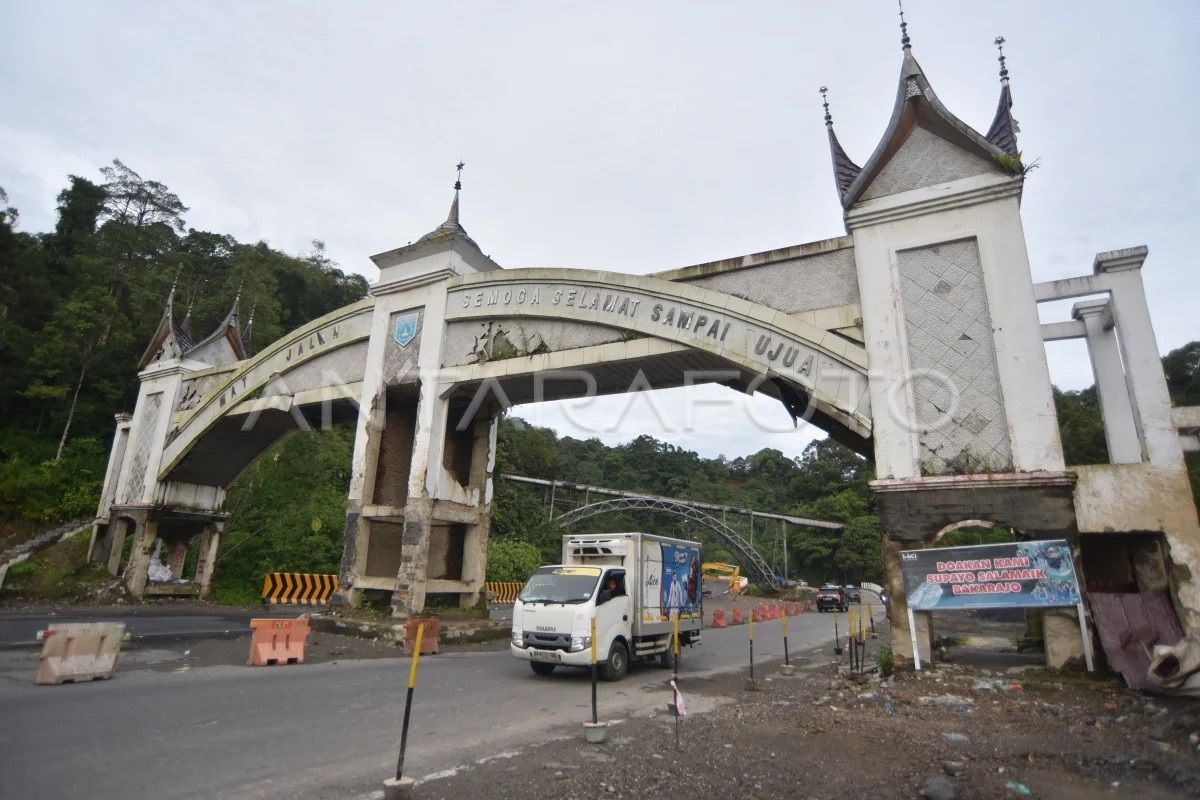 Progres Perbaikan Jalan Pascabencana di Lembah Anai Capai 73 Persen, Target Rampung Juli 2026