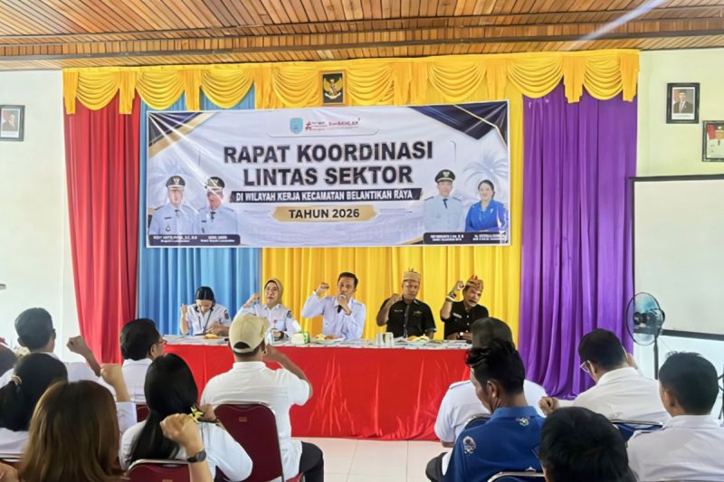 Pemkab Lamandau Evaluasi Kinerja Tenaga Kesehatan di Belantikan Raya, Camat Minta Pelayanan Lebih Cepat dan Responsif
