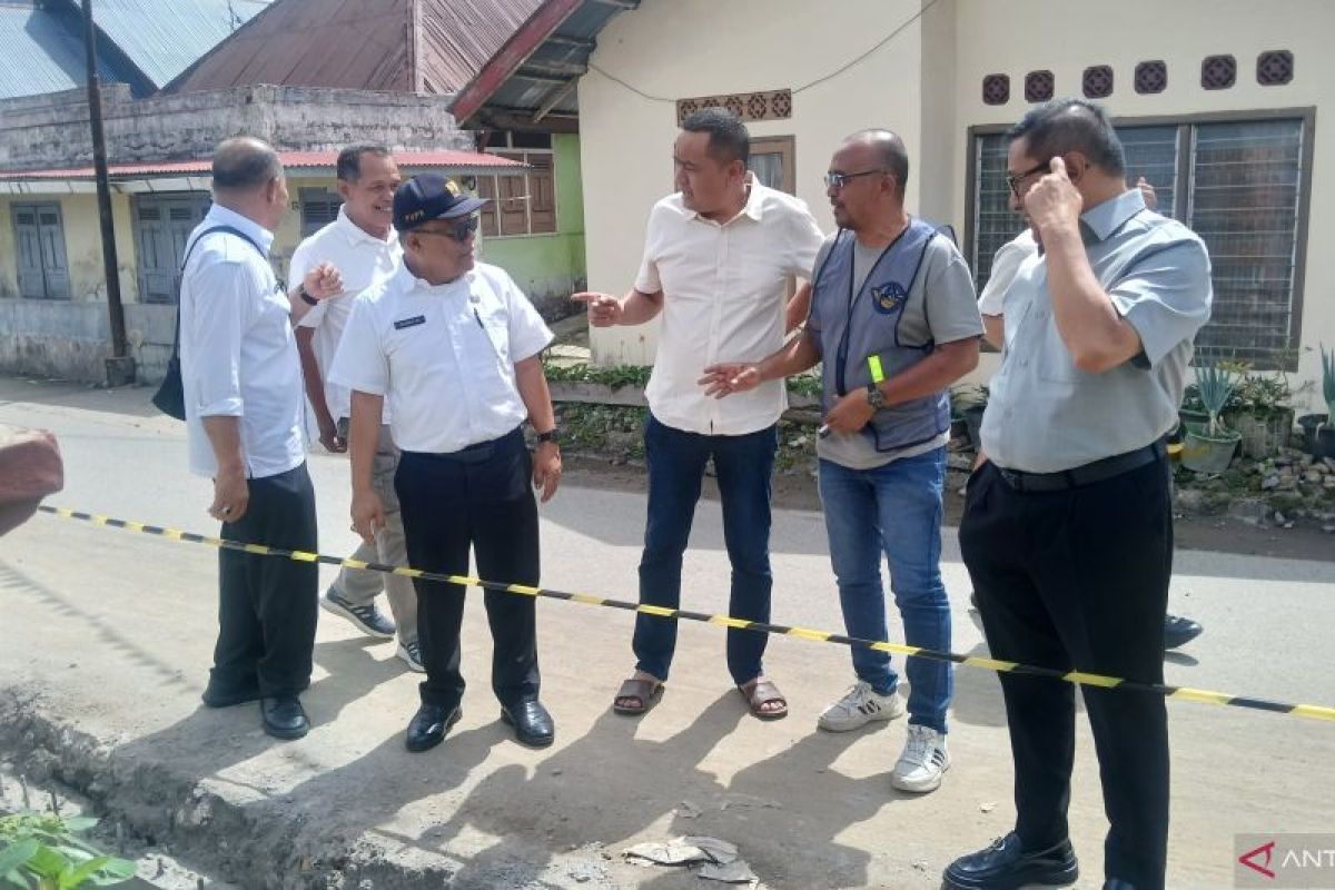 Pemkot Bukittinggi Gelontorkan Rp 399 Juta Perbaiki Drainase di Ladang Cakiah untuk Atasi Banjir