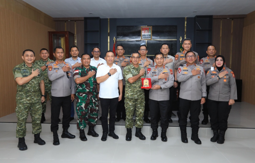 Kapolda Malut dan Danrem 152 Baabullah Sepakat Perkuat Sinergi TNI-Polri, Ini Pesan Penting untuk Jaga Stabilitas Daerah