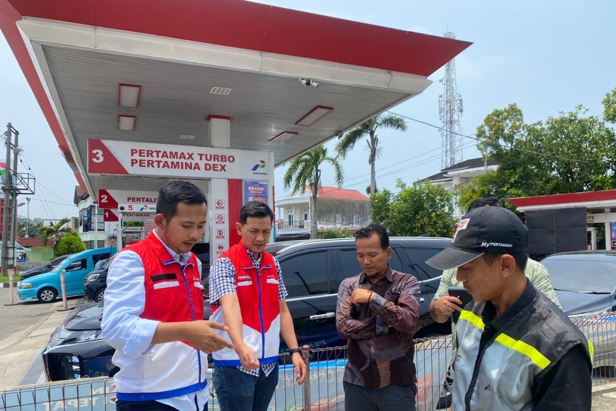 Ombudsman Sumbar Telusuri Keluhan Endapan BBM, Cek Riwayat Transaksi di SPBU Gunung Pangilun