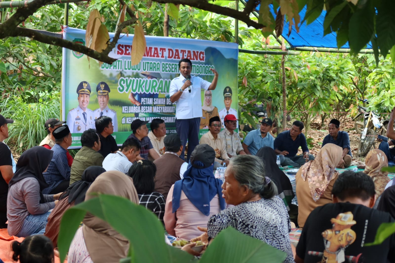 Bupati Luwu Utara Andi Rahim Hadiri Pesta Panen di Dusun Pollegen, Tegaskan Pertanian Adalah Pilar Strategis Daerah