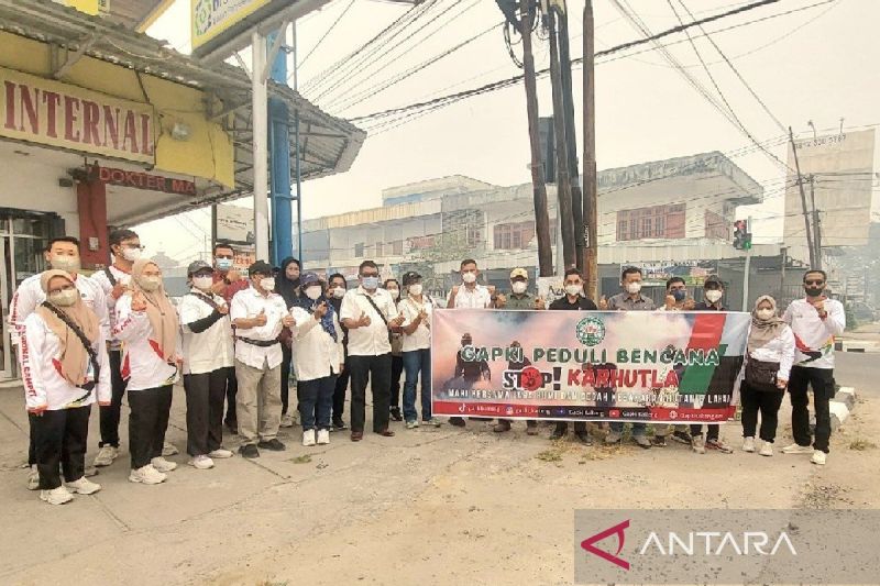 GAPKI Kalteng Bagikan 1.000 Paket Masker dan Vitamin ke Pengendara di Sampit, Habis dalam Satu Jam
