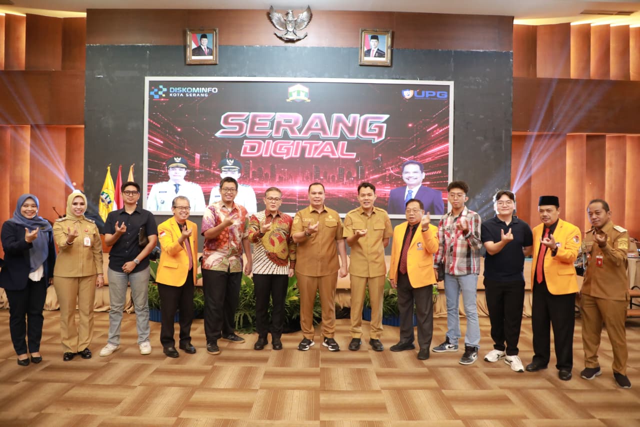 Wali Kota Serang Budi Rustandi Luncurkan Aplikasi Serang Digital, Urus KTP hingga SKCK Cukup dari HP