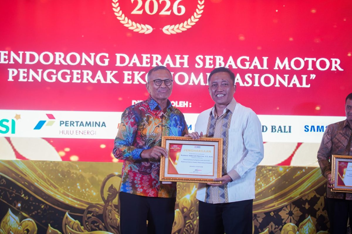 Gubernur Lampung Rahmat Mirzani Djausal Raih Penghargaan Pemimpin Daerah Inspiratif, Ini Kunci Sukses Sektor Pertanian