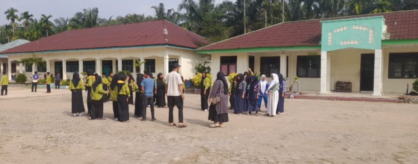 PMR MAN 1 Muaro Jambi Kembali Aktif, Pembina Sebut Organisasi Ini Bukan Sekadar Soal Kesehatan