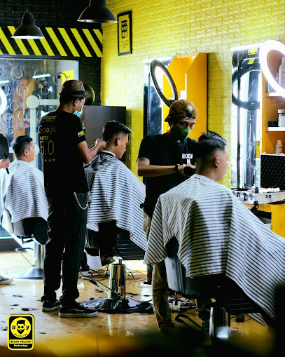 Rekomendasi 10 Barbershop Pria Makassar 2026: Gaya Rambut Kekinian di Kota Daeng