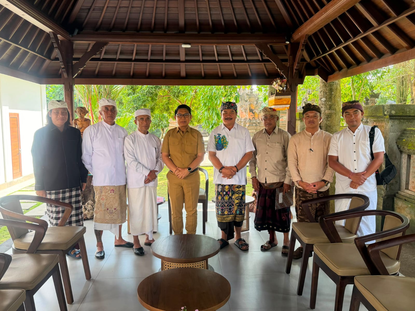 Audiensi dengan Bupati Badung, Panitia Karya Tawur Agung Manca Wali Krama 2026 Pura Hulundanu Batur Mohon Restu dan Sinergi