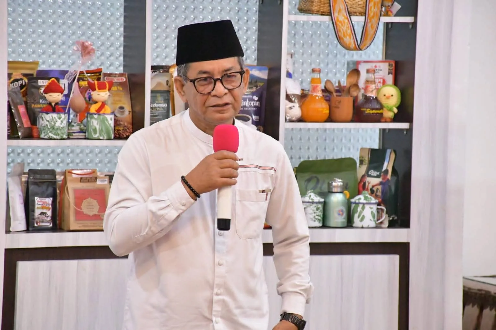 33 Tahun Mengabdi, Kepala Dinas Dalduk KB PPPA Agam Surya Wendri Purna Tugas dengan Segudang Prestasi