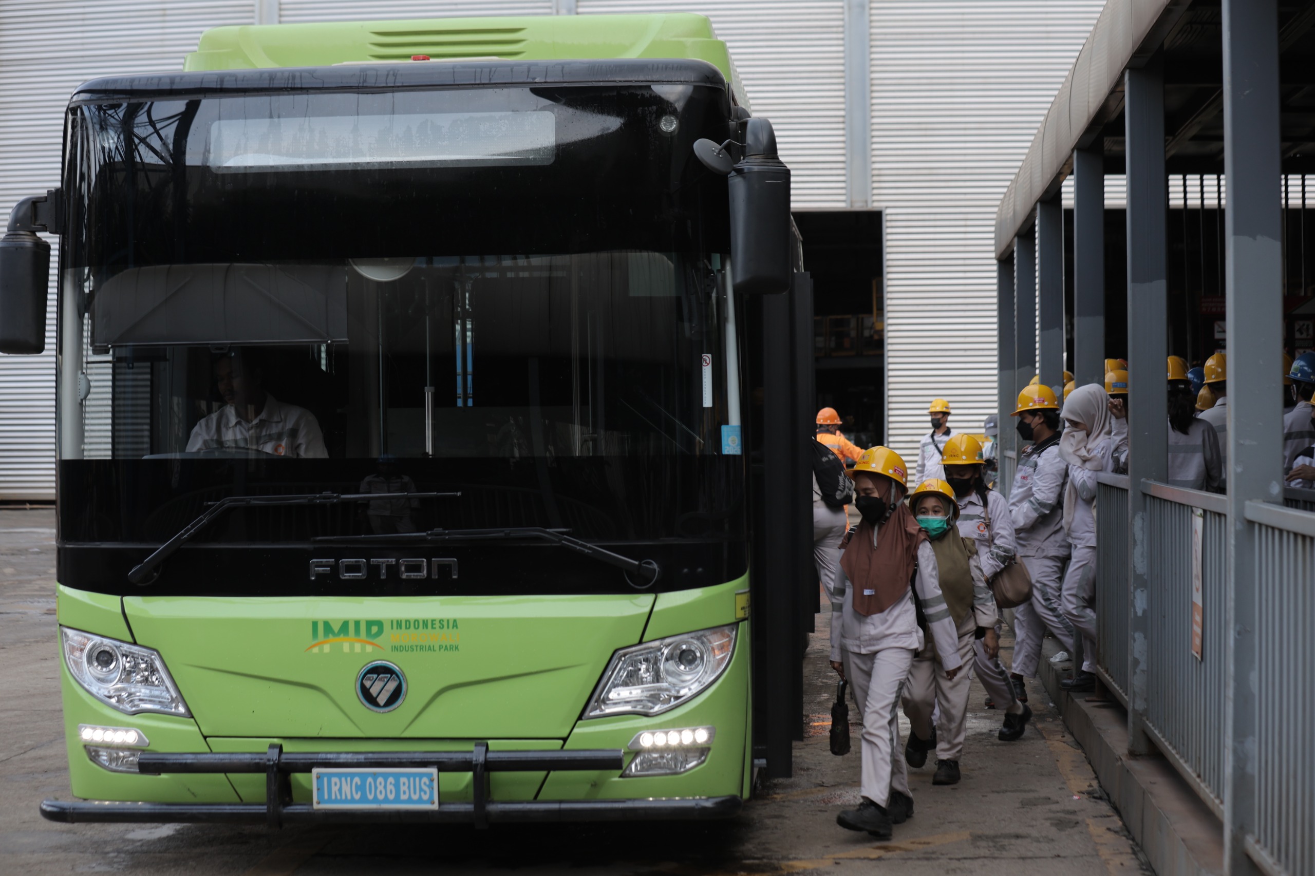 IMIP Morowali Operasikan 7 Bus Listrik untuk 207 Armada Karyawan, Target Gantikan Bus Konvensional Bertahap