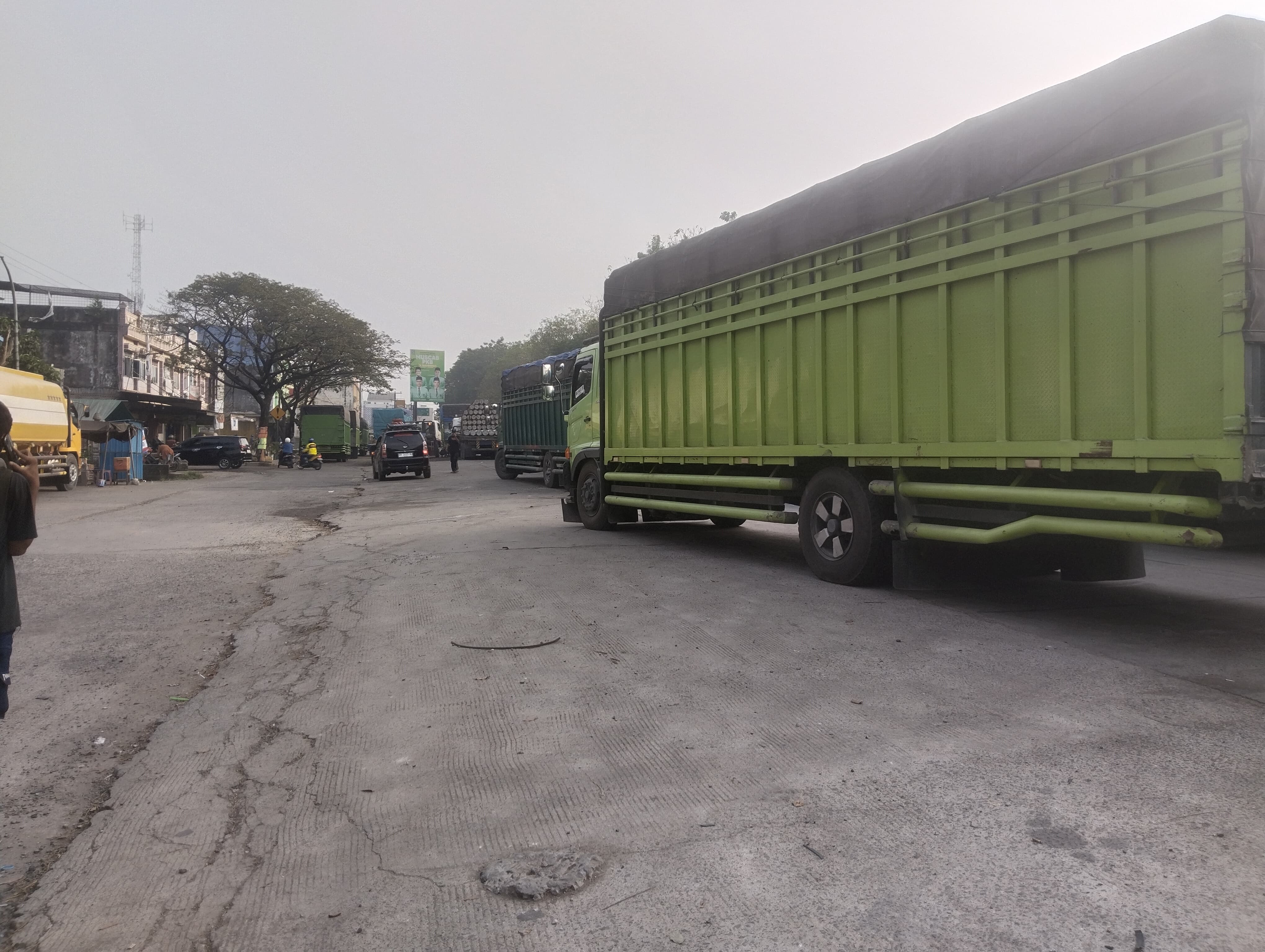 Macet Jalintim Palembang-Betung Makin Parah, Perjalanan Sekayu-Palembang Membengkak Jadi 9 Jam