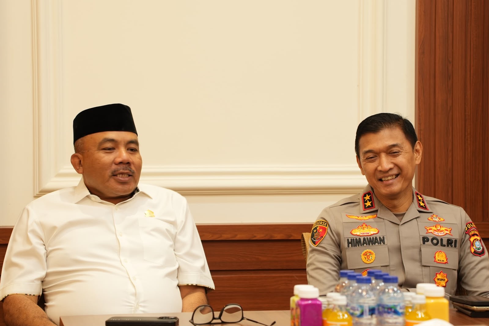 Polda Sultra dan DPRD Sultra Perkuat Sinergi Forkopimda, Ketua DPRD Harap Stabilitas Keamanan Terjaga
