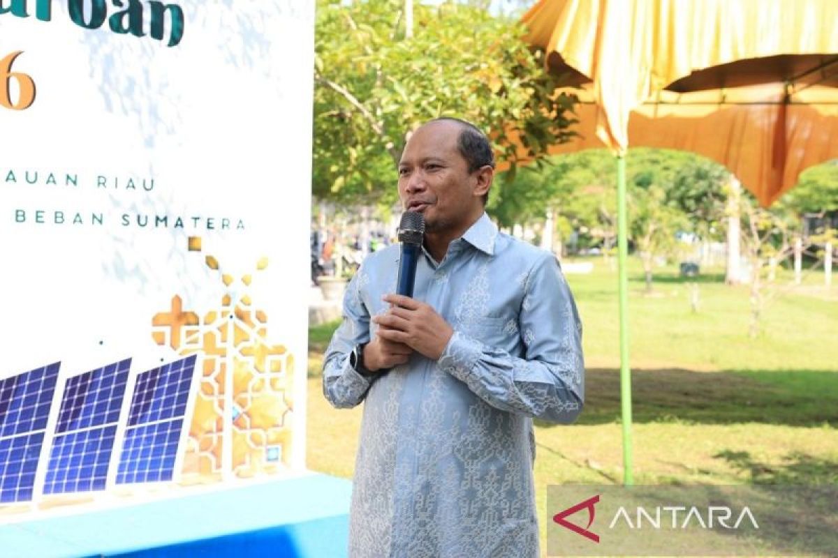 PLN UID Riau dan Kepri Kurban 11 Sapi dan 3 Kambing, Salurkan ke Panti Asuhan hingga Tenaga Alih Daya