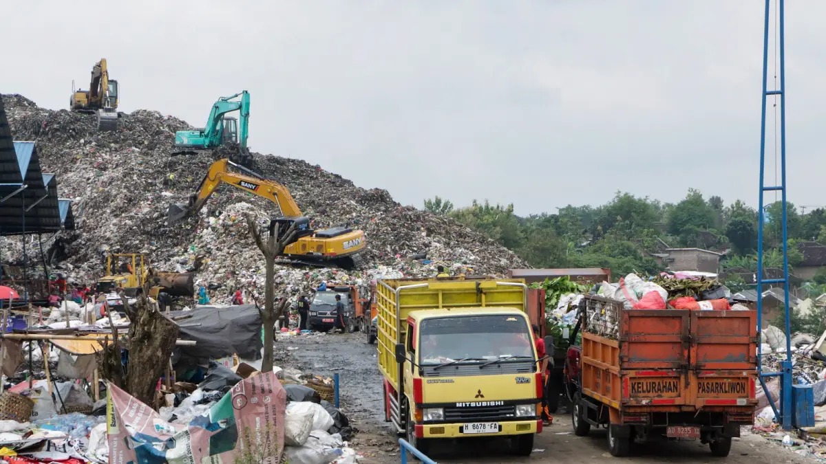 Pemkot Solo Siapkan Perwali Baru, Warga Bisa Kelola Sampah Jadi Cuan Lewat Skema Swakelola