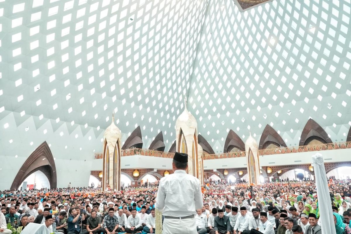 Gubernur Jabar Dedi Mulyadi Prioritaskan Bangun Tajug di Permukiman Padat, Bukan Masjid Megah