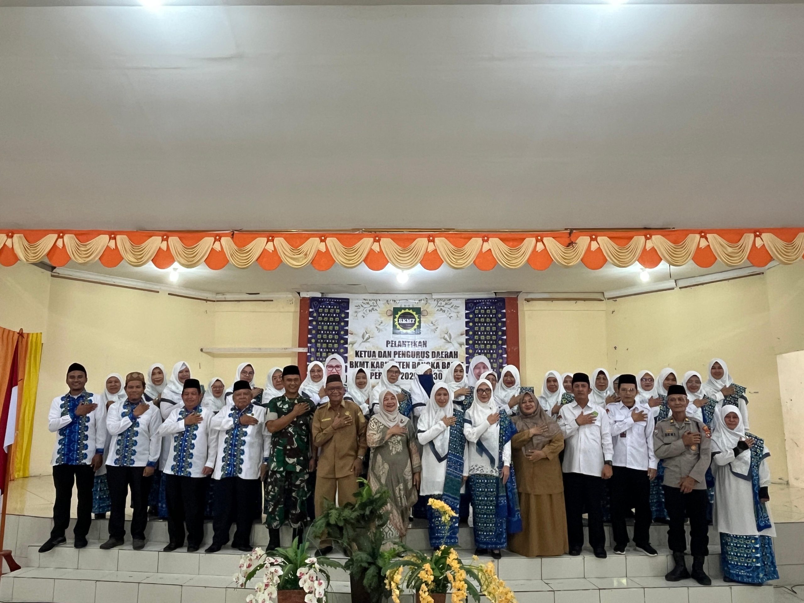 Dwi Aryani Resmi Jabat Ketua BKMT Bangka Barat 2025-2030, Fokus pada Pendidikan Keagamaan dan Inovasi Dakwah Digital
