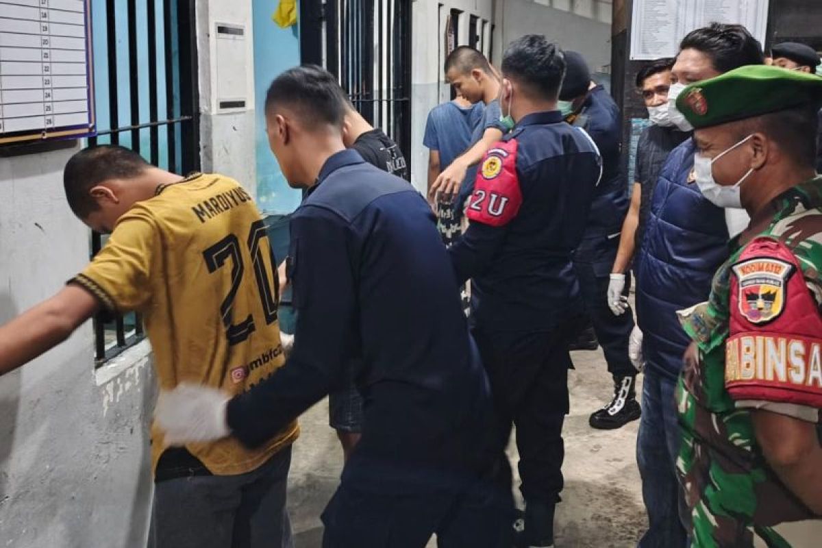 Rutan Padang Tes Urine 30 Warga Binaan dan 20 Pegawai, Semua Negatif Narkoba