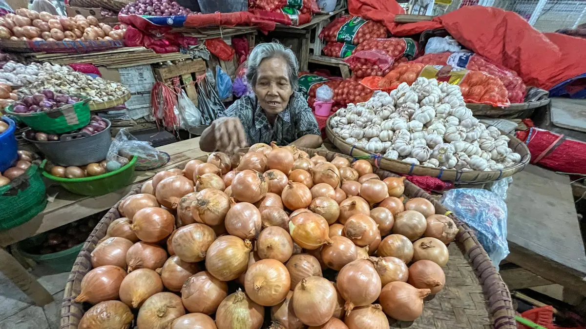 Harga Bawang Putih di Pasar Legi Solo Naik Tajam per Awal Juni, Daya Beli Masyarakat Anjlok Drastis