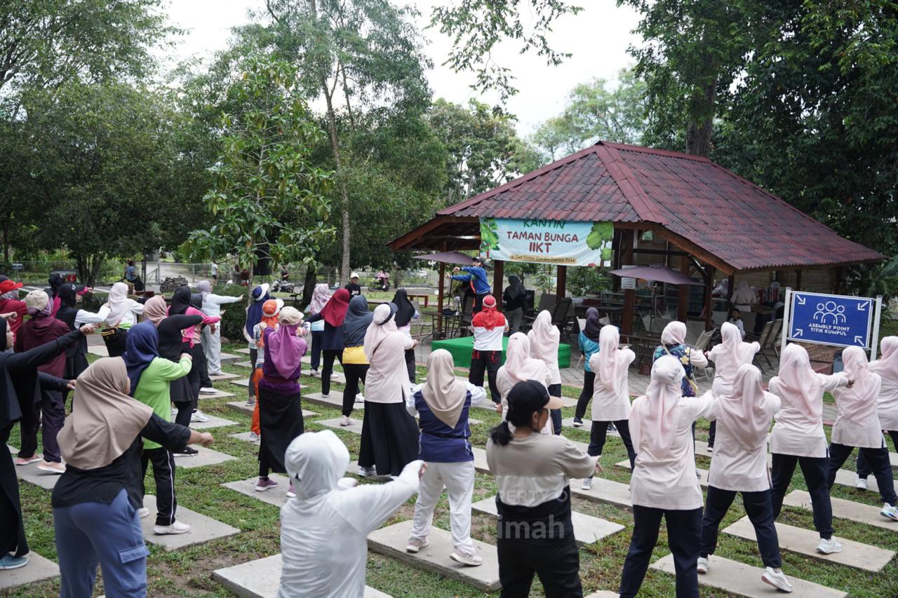 PT TIMAH Ajak Ratusan Warga Pangkalpinang Senam Bareng di Taman Kota, Direktur Utama Janji Rutin Setiap Pekan
