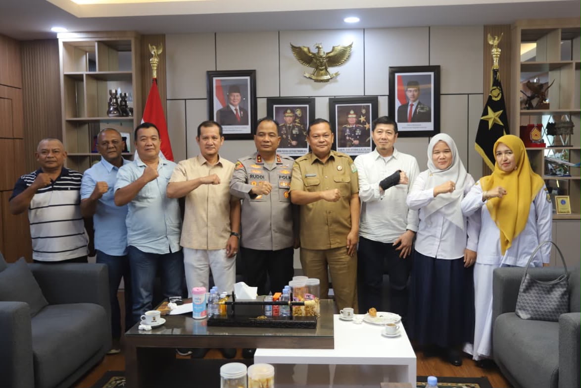 Kapolda Aceh Irjen Pol. Ruddi Setiawan Terima Silaturahmi Pengurus IKAGARA Banda Aceh, Kenang Masa SMP di Kutacane