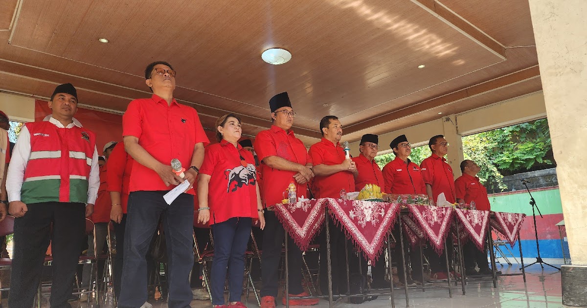 DPC PDI Perjuangan Kota Yogyakarta Lantik Pengurus di Tepi Sungai Gajahwong, 300 Bibit Pohon dan Simulasi Bencana Warnai Prosesi