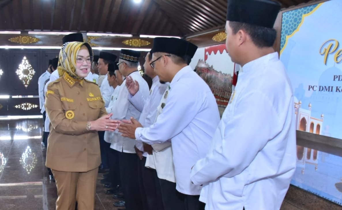 Bupati Sukoharjo Kukuhkan Pengurus DMI Periode 2025-2030, Tekan Potensi Konflik di Tingkat Takmir