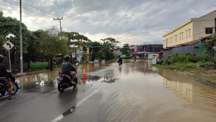 Banjir Rob di Bontang Kuala Belum Teratasi, DPRD Dorong Anggaran Infrastruktur Pesisir dan Tangani Risiko Listrik