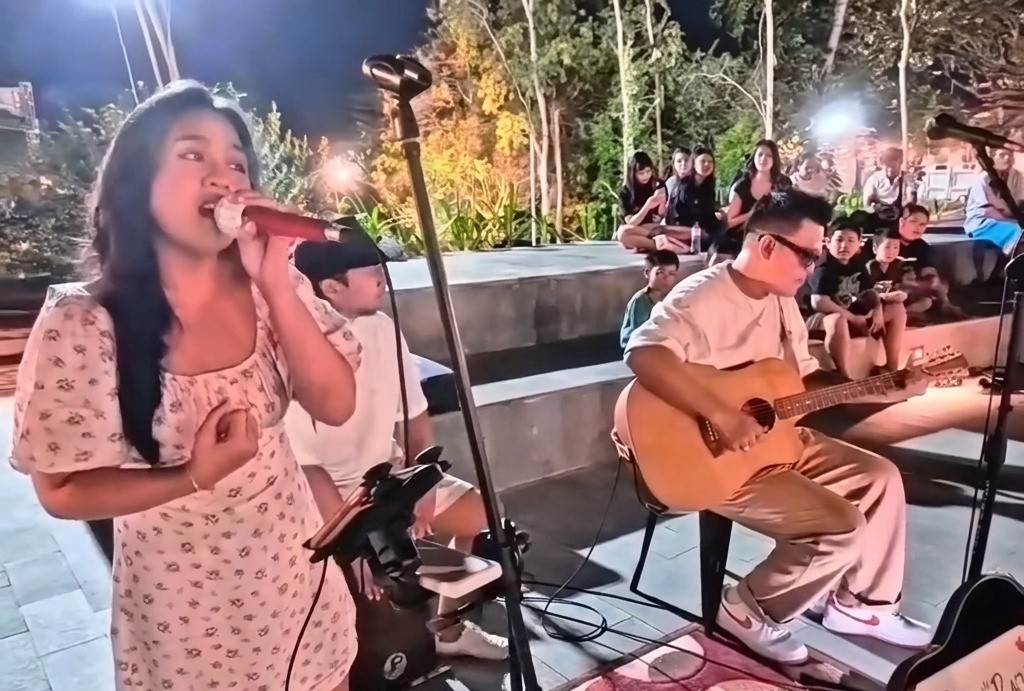 Pemuda Buleleng Hidupkan Titik Nol Singaraja Lewat Panggung Musik 