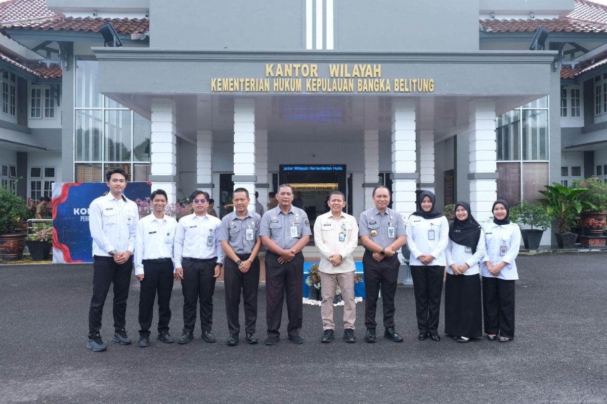 Kanwil Kemenkum Babel Gelar Apel Pagi Gabungan, Pegawai Diingatkan Soal Aturan Pakaian Dinas Baru