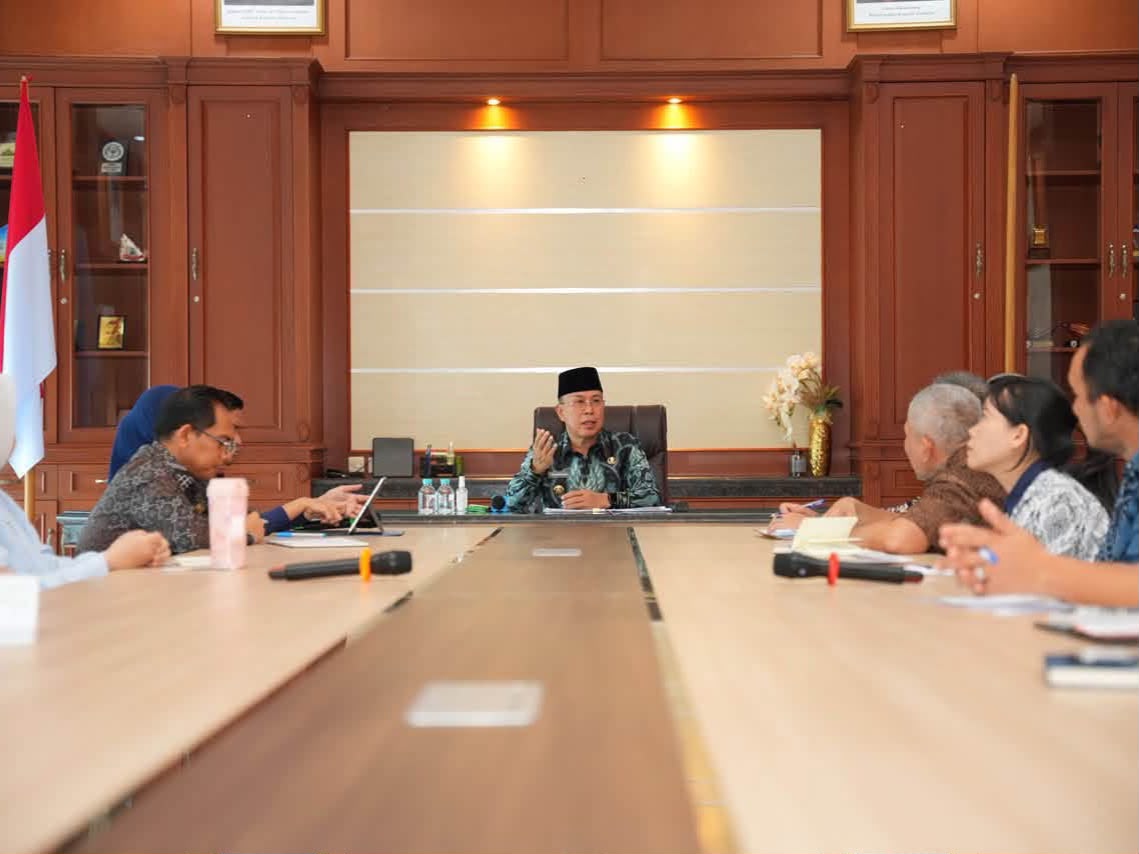 Gubernur Sultra Andi Sumangerukka Wajibkan Perusahaan Tambang MBLB Bayar Jaminan Reklamasi Sebelum RKAB Disetujui