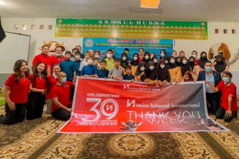 Swiss-Belhotel Danum Palangka Raya Edukasi Anak Panti Asuhan soal Bahaya Kabut Asap Karhutla