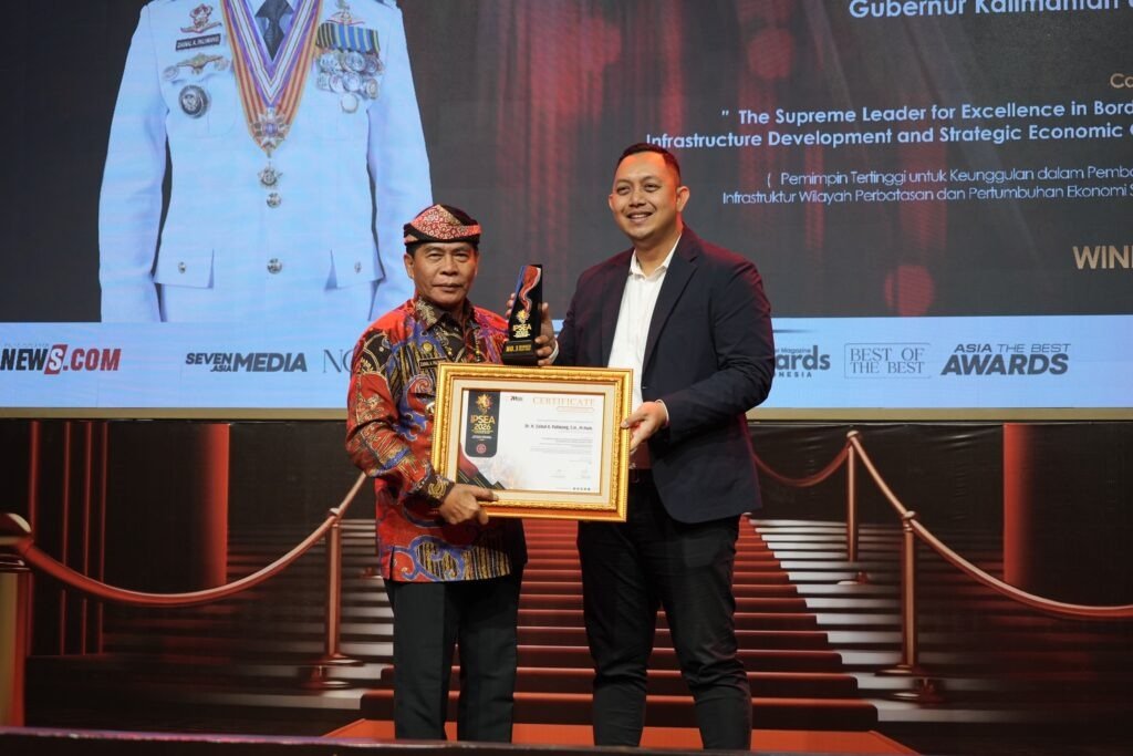 Gubernur Kaltara Zainal Paliwang Raih Dua Penghargaan Nasional IPSEA 2026 Berkat Pembangunan Perbatasan