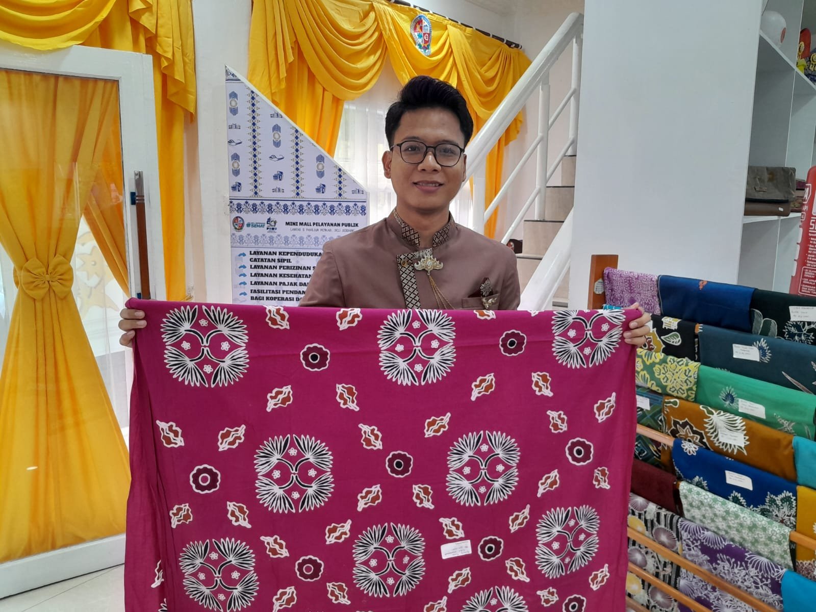 Batik Motif Daun Serdang Deli Serdang Jadi Primadona PRSU 2026, Perajin Targetkan Pasar Lebih Luas