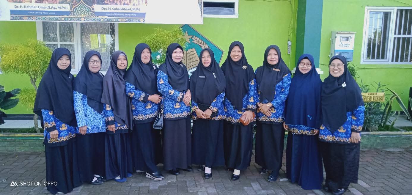 Kepala MA Miftahul Jannah Rejang Lebong Ikuti Upacara Hari Lahir Pancasila 2026, Momentum Teguhkan Persatuan Bangsa