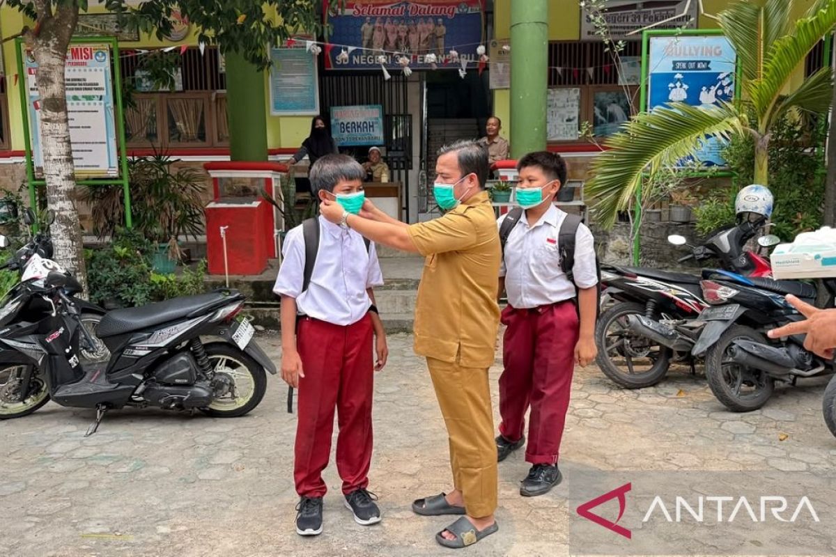 BMKG Hang Nadim Batam Prakirakan Cuaca Kepri Sabtu Dominan Berawan, Waspadai Kabut Asap Karhutla