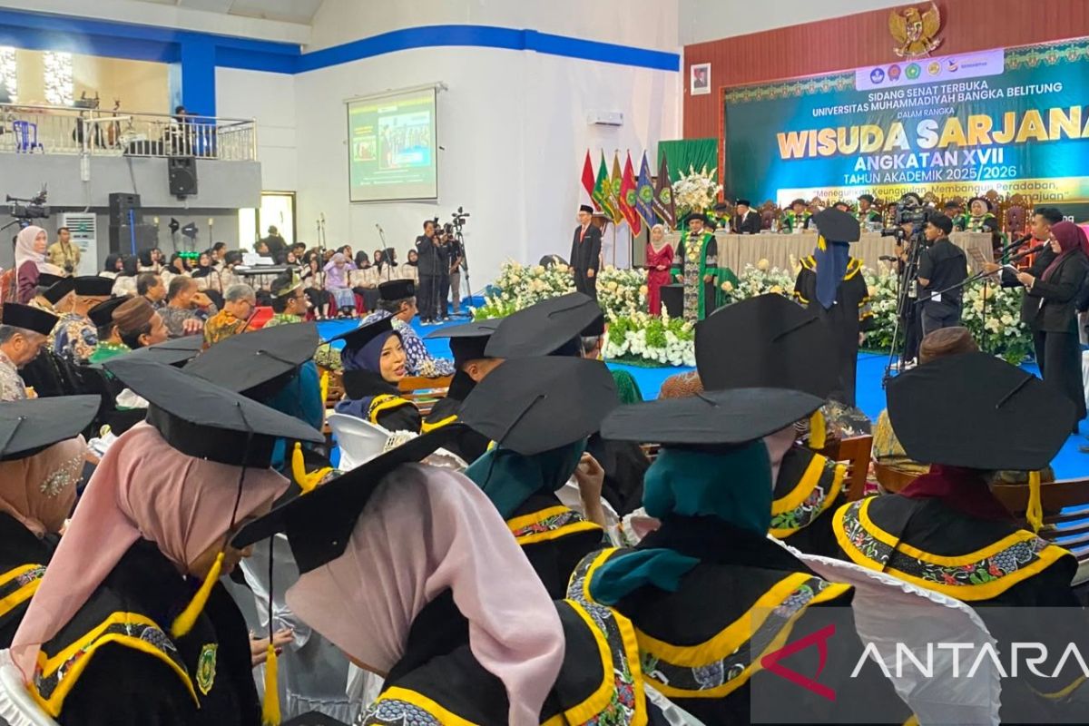 Unmuh Babel Wisuda 156 Mahasiswa Angkatan XVII, Lulusan PMTK Raih IPK 3,97 dan Disabilitas Ilmu Komputer IPK 3,63