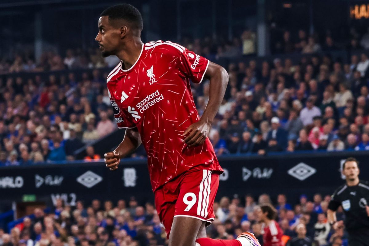 2 Gol Alexander Isak Bawa Liverpool Kalahkan Ipswich Town dan Raih Kemenangan Perdana di Liga Inggris