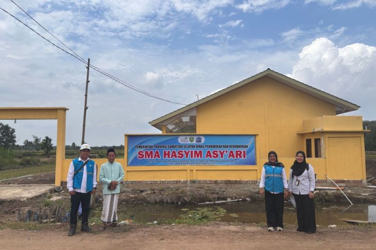PLN Bangun SMA Hasyim Asy'ari di Banyuasin, Tiga Ruang Kelas Baru Siap Tampung 105 Siswa pada Juli 2026