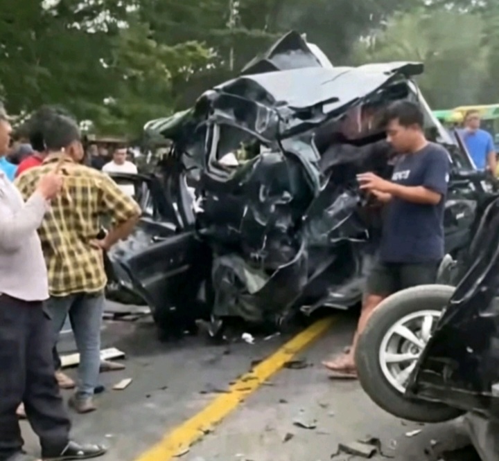 Kecelakaan Beruntun di Sibolangit Libatkan 6 Kendaraan, Truk Rem Blong Terguling dan Macetkan Jalur Medan-Berastagi