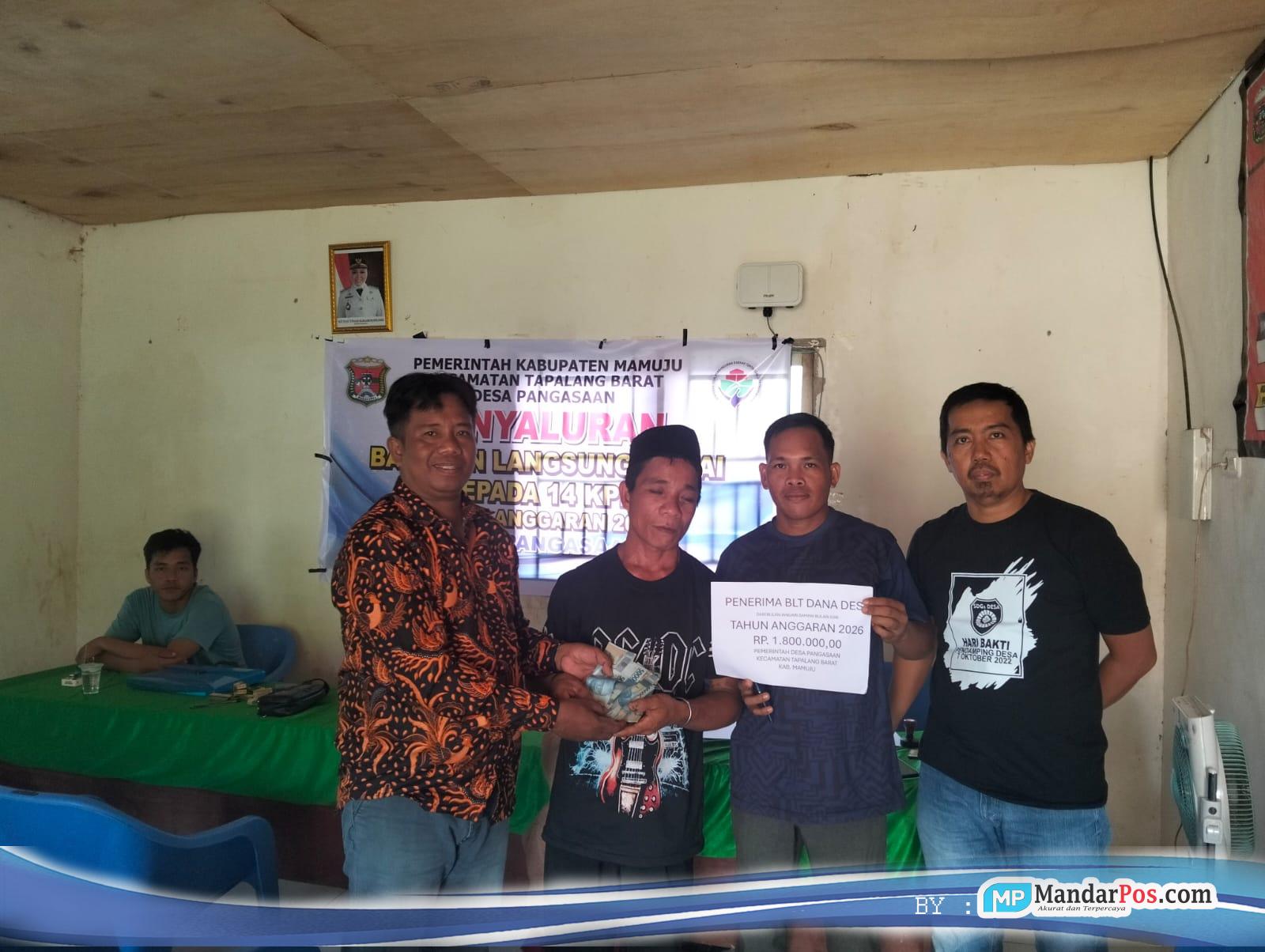 Kepala Desa Pangasaan Salurkan BLT Dana Desa untuk 14 KPM di Tapalang Barat, Mamuju, Bantuan Periode Januari–Juni 2026